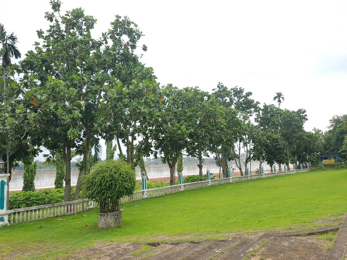 Royal Mekong Riverside Hotel Нонгкхай Экстерьер фото
